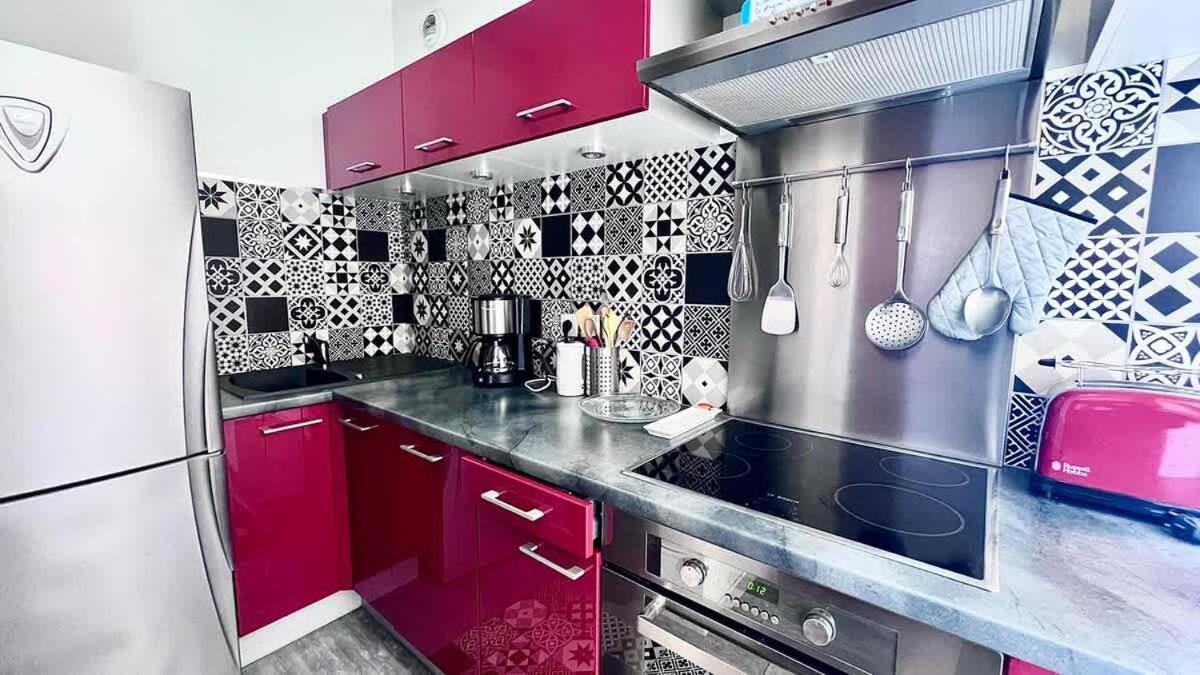 Appartement T2 Vue A L'entree De La Ville, Proche Ajaccio (Corsica)